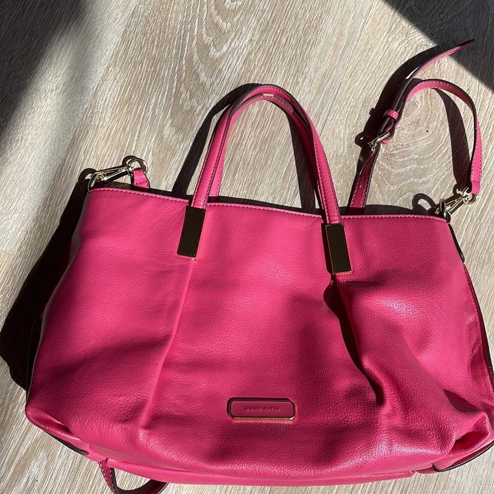 Pink tote purse
